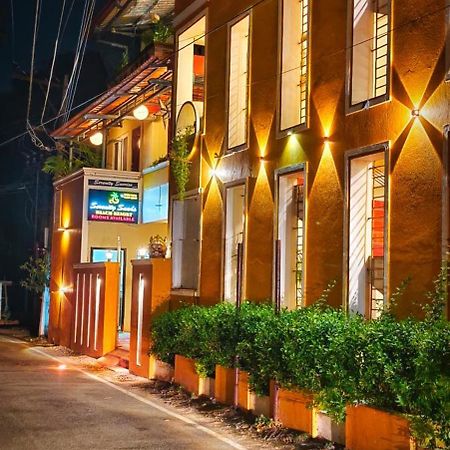 Serenity Sands Beach Resort Pondicherry Exterior foto