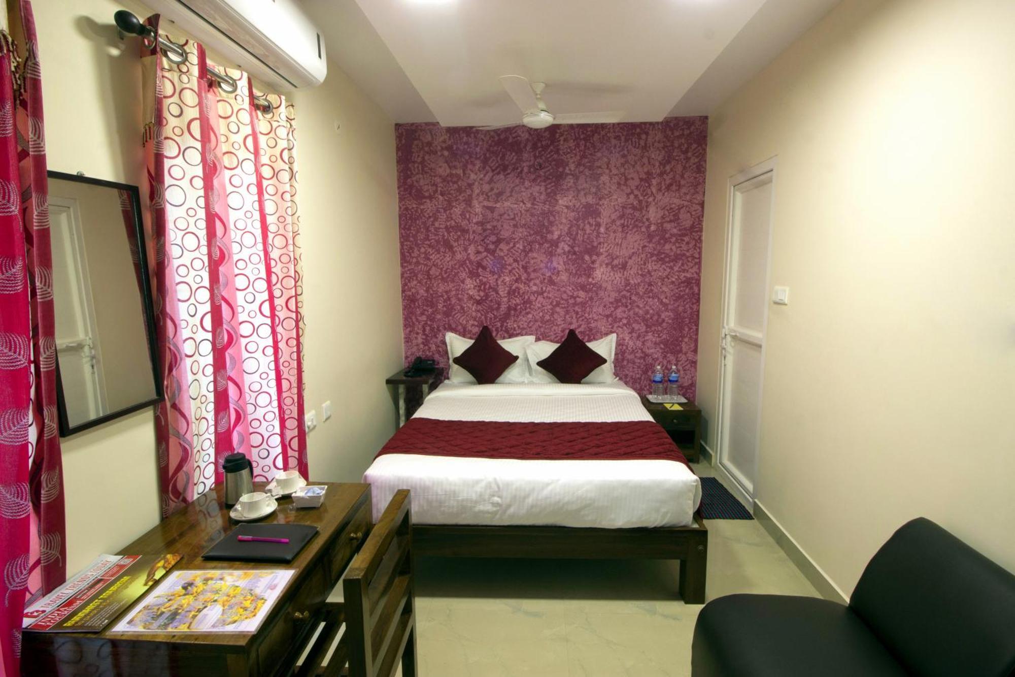 Serenity Sands Beach Resort Pondicherry Exterior foto