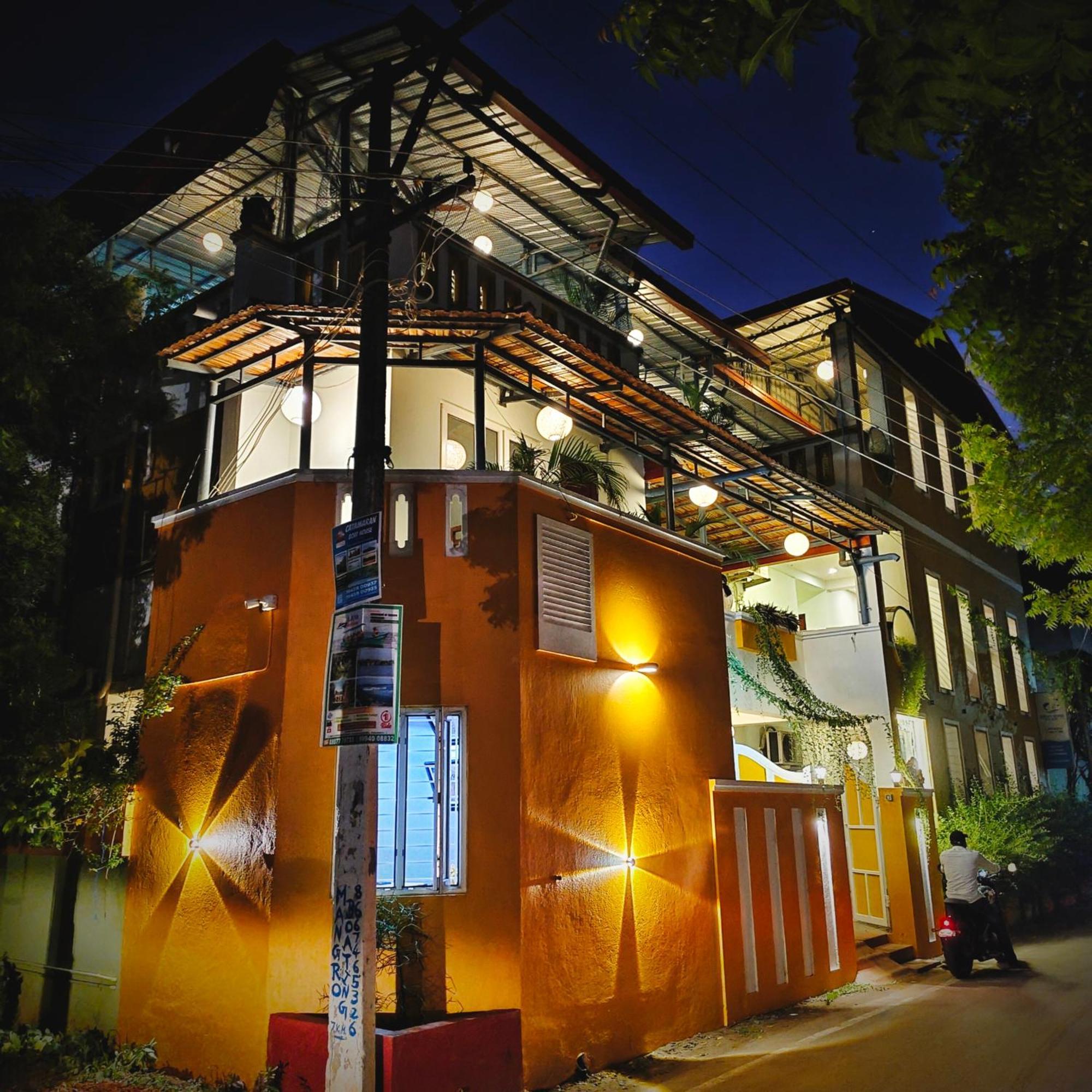 Serenity Sands Beach Resort Pondicherry Exterior foto